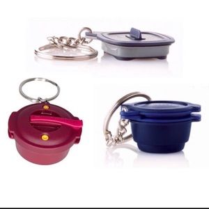 TUPPERWARE KEYCHAIN BUNDLE
